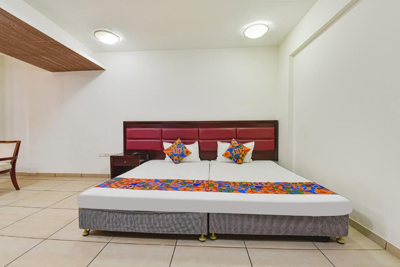 Fabhotel Gl Residency - Satellite Ахмедабад Екстериор снимка