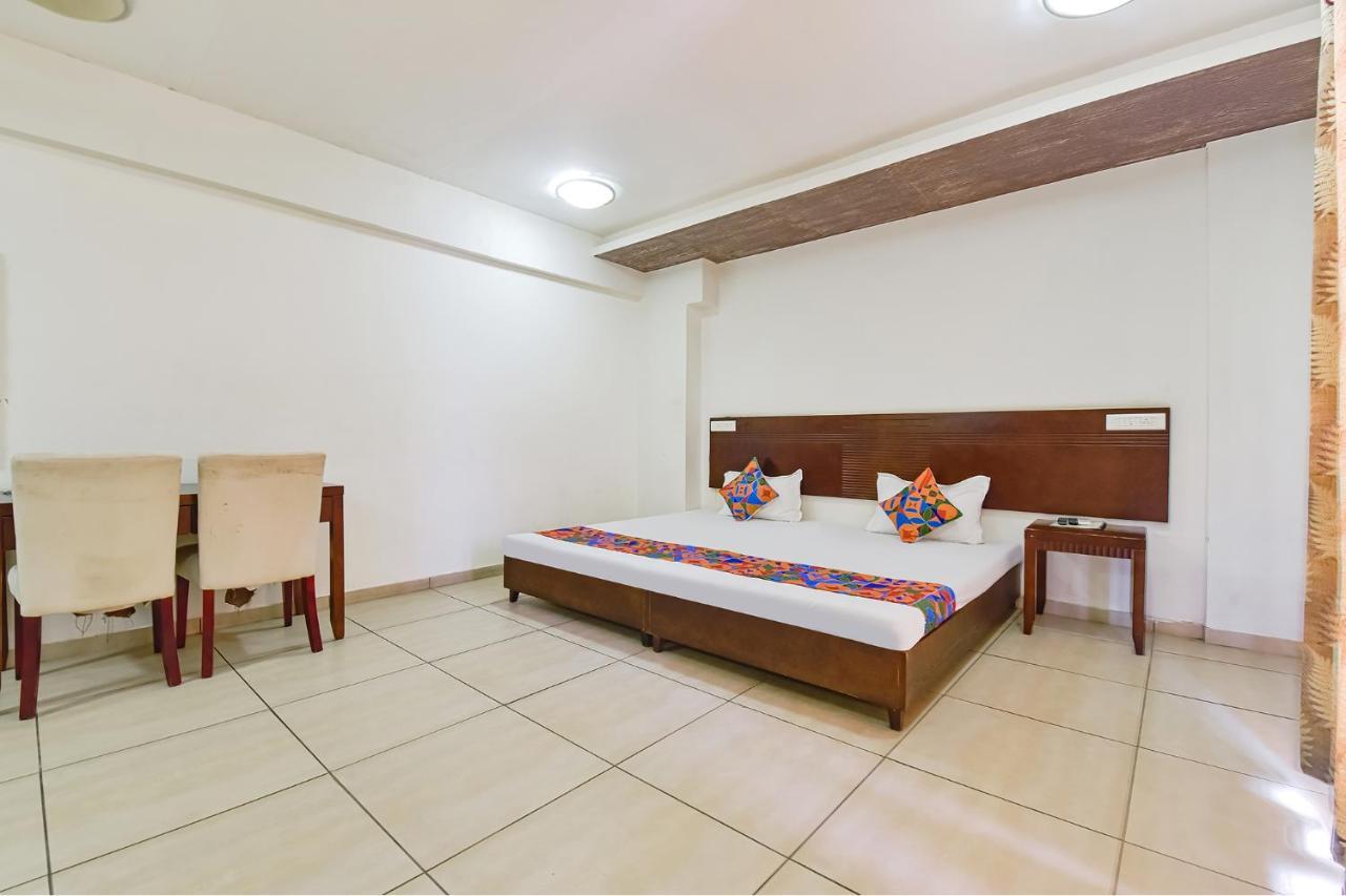 Fabhotel Gl Residency - Satellite Ахмедабад Екстериор снимка